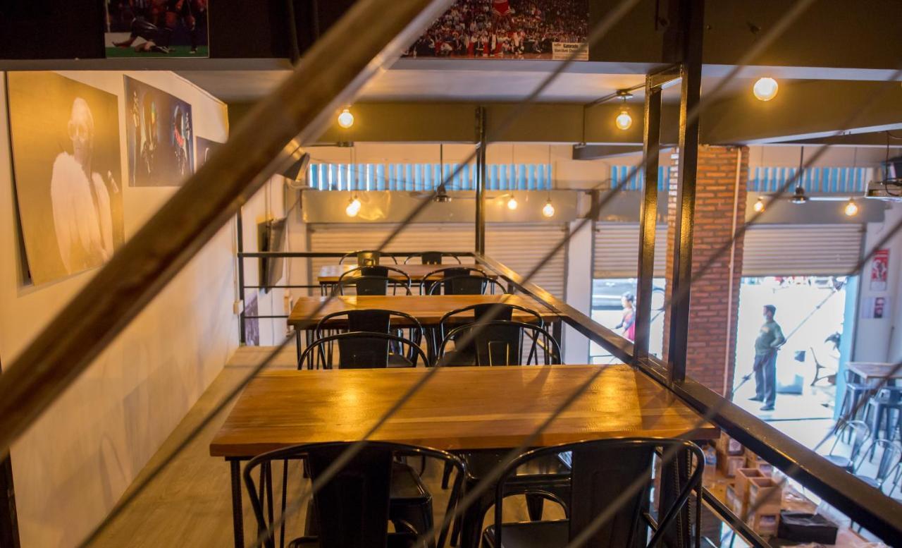 Hostel The Big Easy Phnom Penh Exterior foto